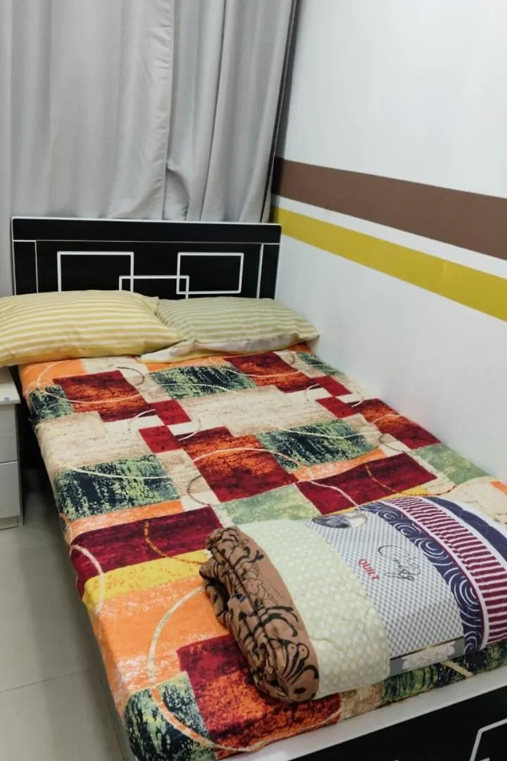 Sahara Hostel And Private Rooms Dubai Homestay