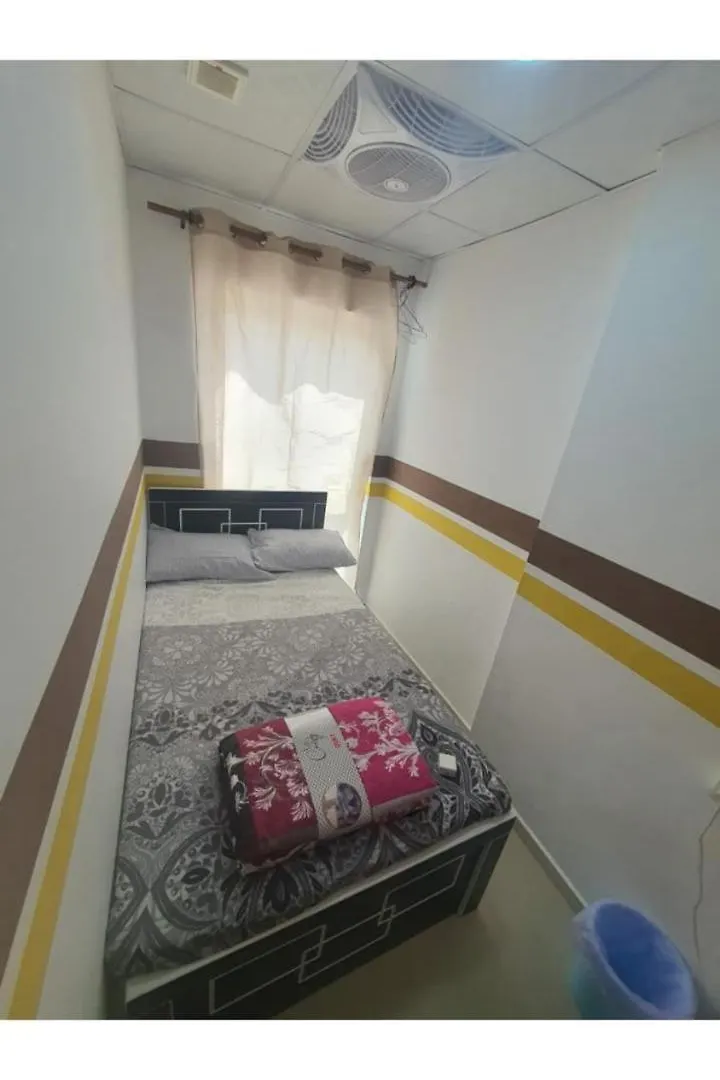 Sahara Hostel And Private Rooms Dubai
