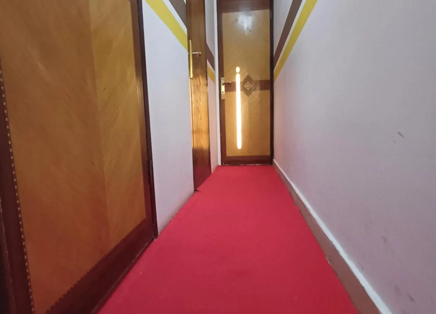 Sahara Hostel And Private Rooms Dubai